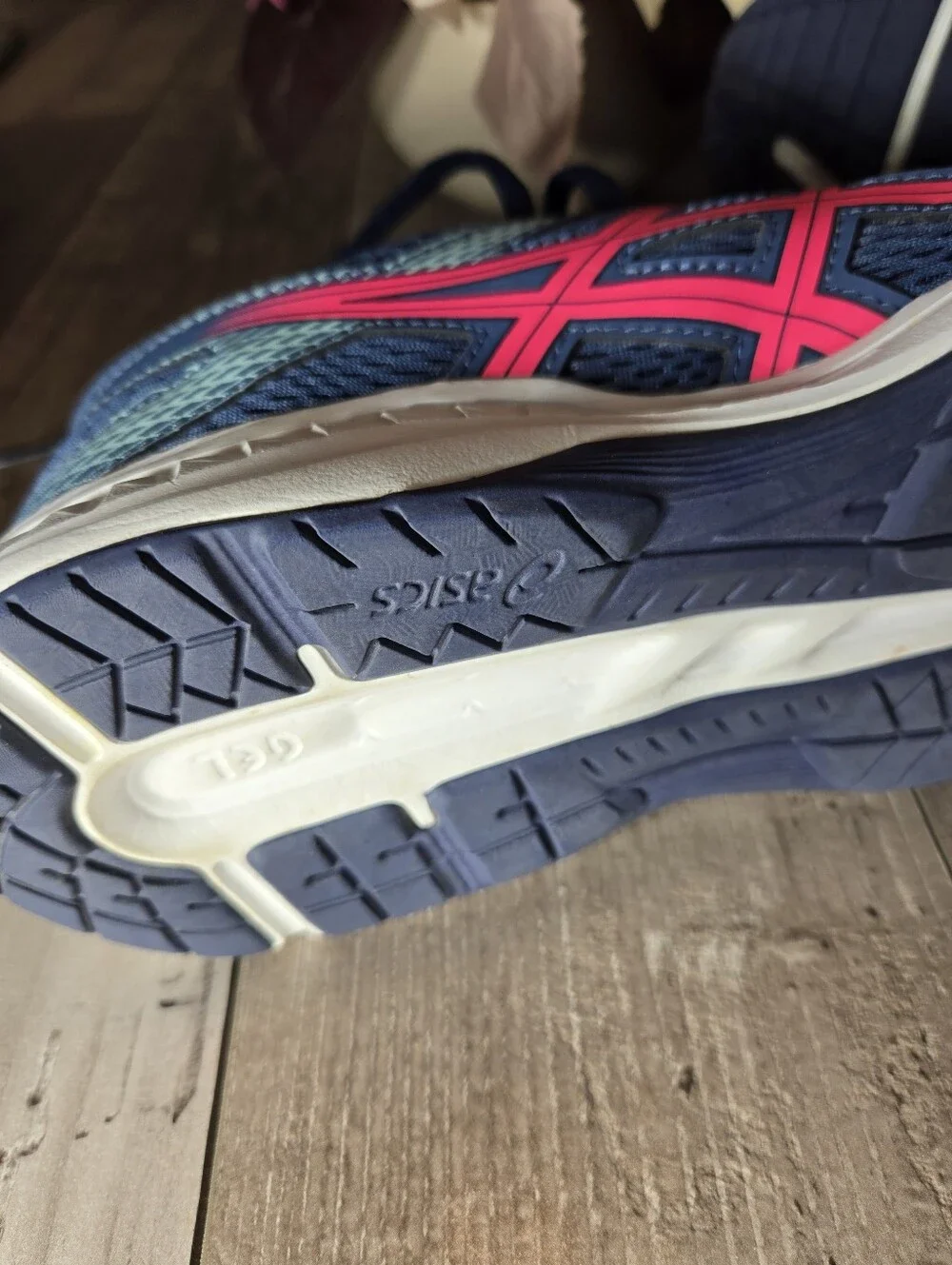 ASICS Gel‑Contend 6 Blue Pink Running Shoes – Women’s Size 8